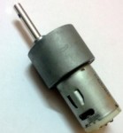 100RPM 12V DC geared motors for robotics applications.